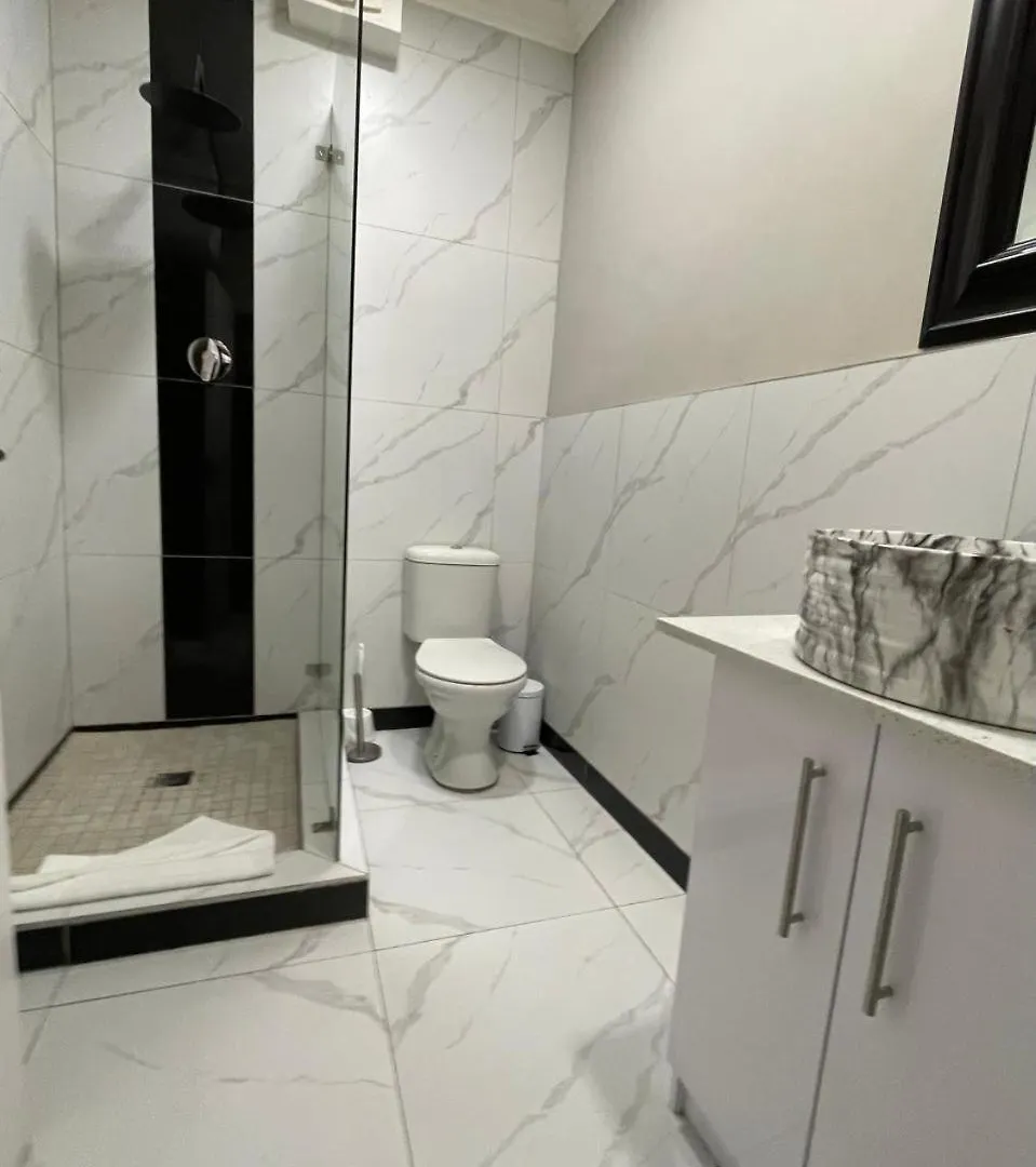 Namaqua House- Cape Comfort Stays Cape Town