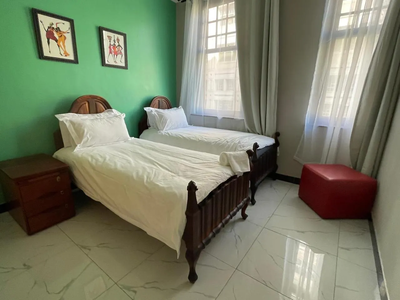 Namaqua House- Cape Comfort Stays Cape Town