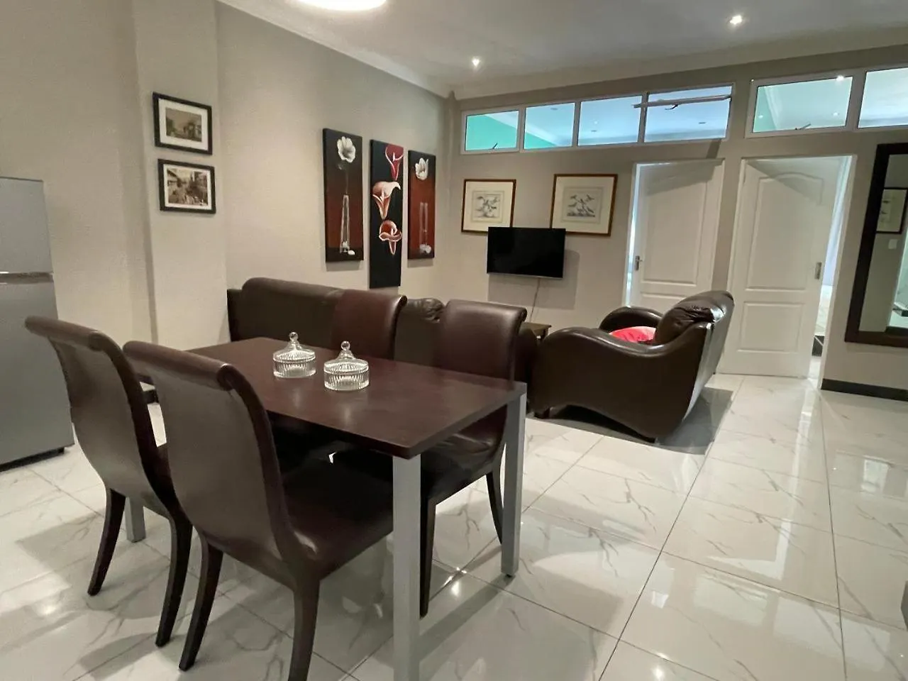 Namaqua House- Cape Comfort Stays Cape Town Daire