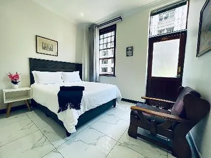 Namaqua House- Cape Comfort Stays Cape Town